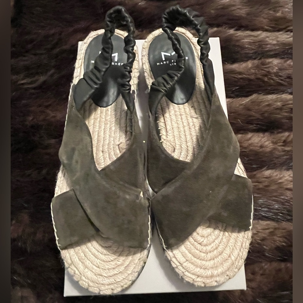 Marc Fisher Green Espadrilles – Crisscross Straps (Size 9.5)